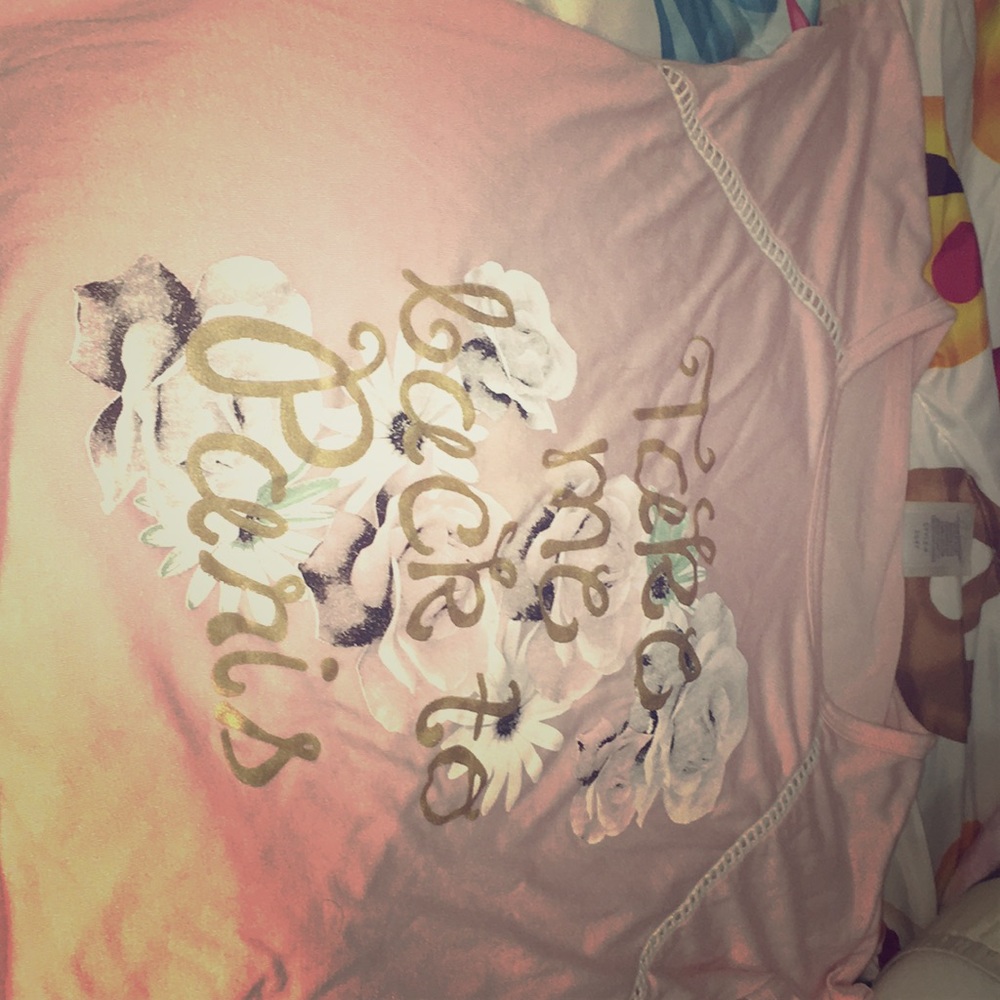 A fancy shirt for young girls8-9